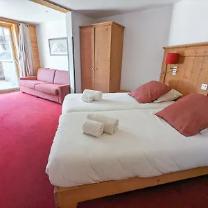 Almes 1 Et Almes 2 By Alpapart , Tignes Frankreich