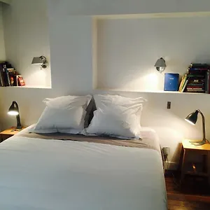 Chez Vous St Honoré , Paris Frankreich